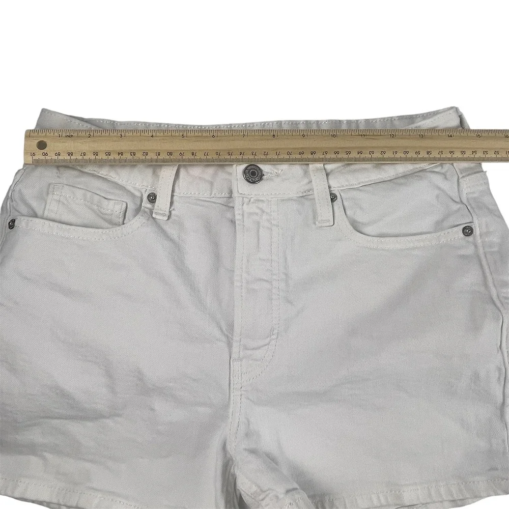 Old Navy Denim Shorts Women 8 White O.G. High Rise Straight Stretch #0215